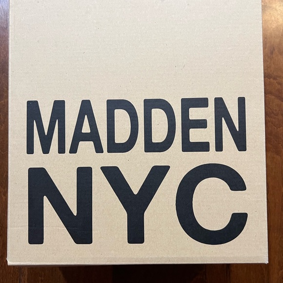 LUG WEBBED HEEL SANDAL Elegant Black Platform Sandals NYC Maden Size 8.5 NWT - Picture 4 of 10